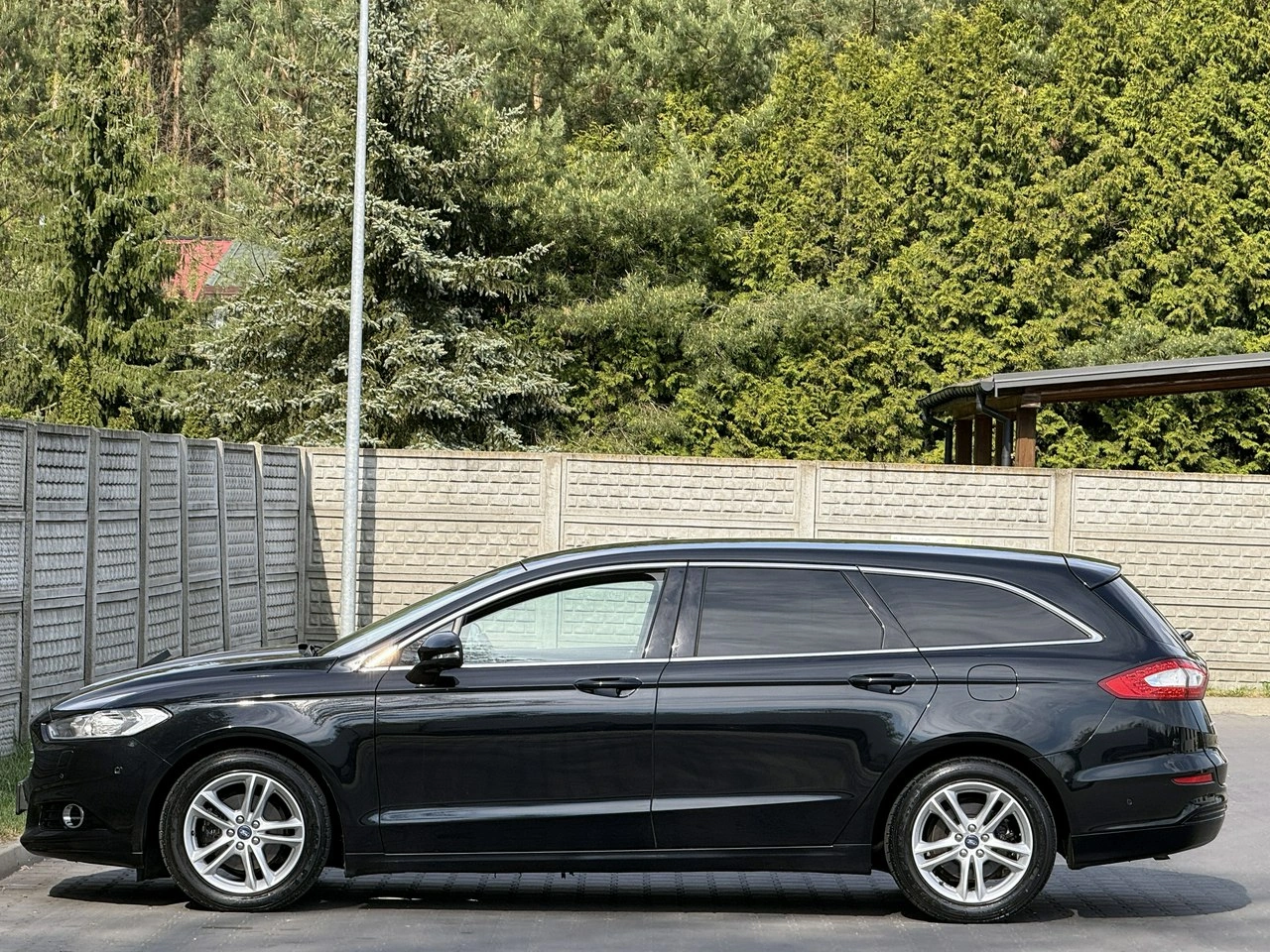 Ford Mondeo - Zdjęcie 35