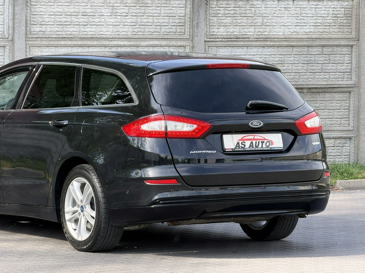 Ford Mondeo - Zdjęcie 39