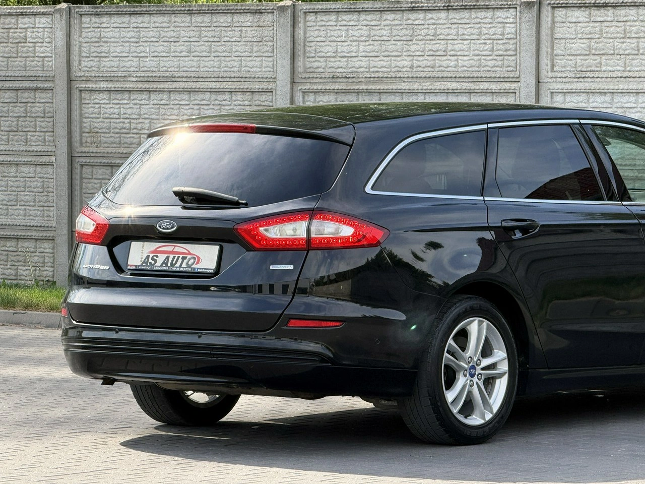 Ford Mondeo - Zdjęcie 43