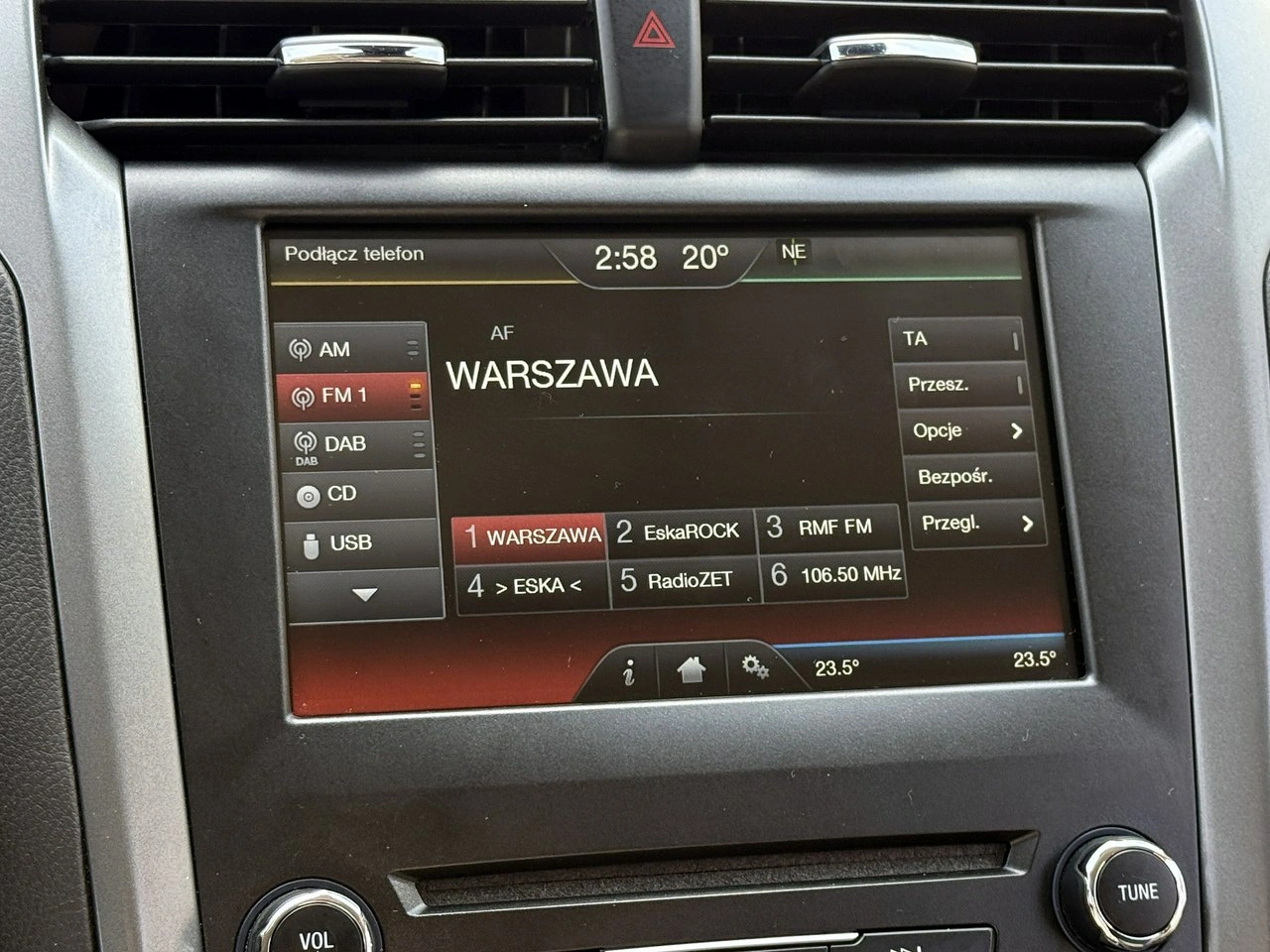 Ford Mondeo - Zdjęcie 51