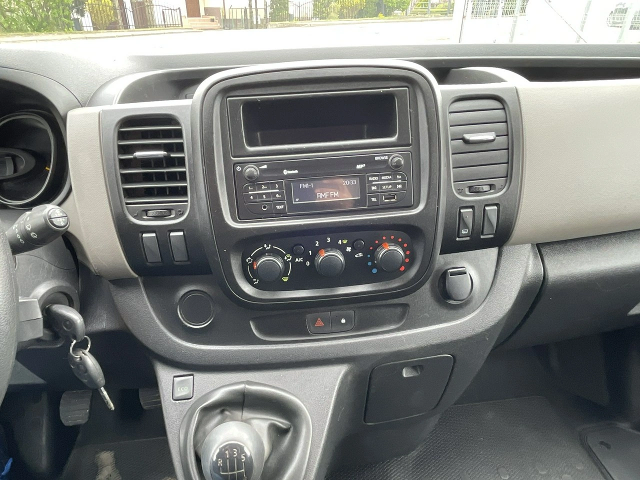 Renault Trafic - Zdjęcie 8