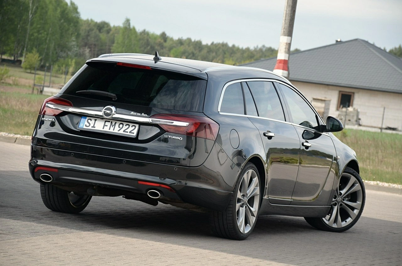 Opel Insignia Sports Tourer - Zdjęcie 7