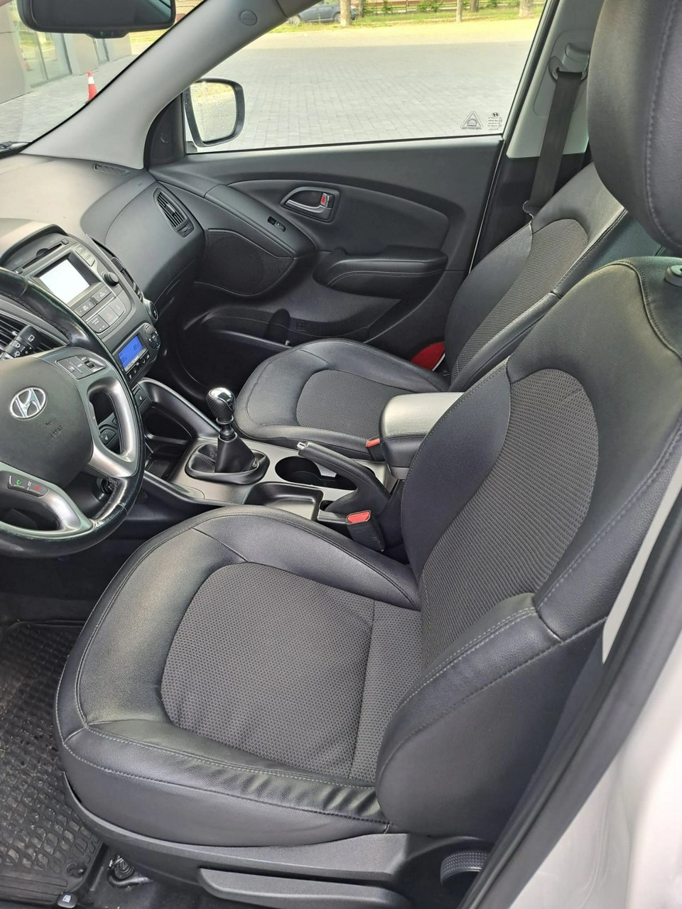 Hyundai ix35 - Zdjęcie 17