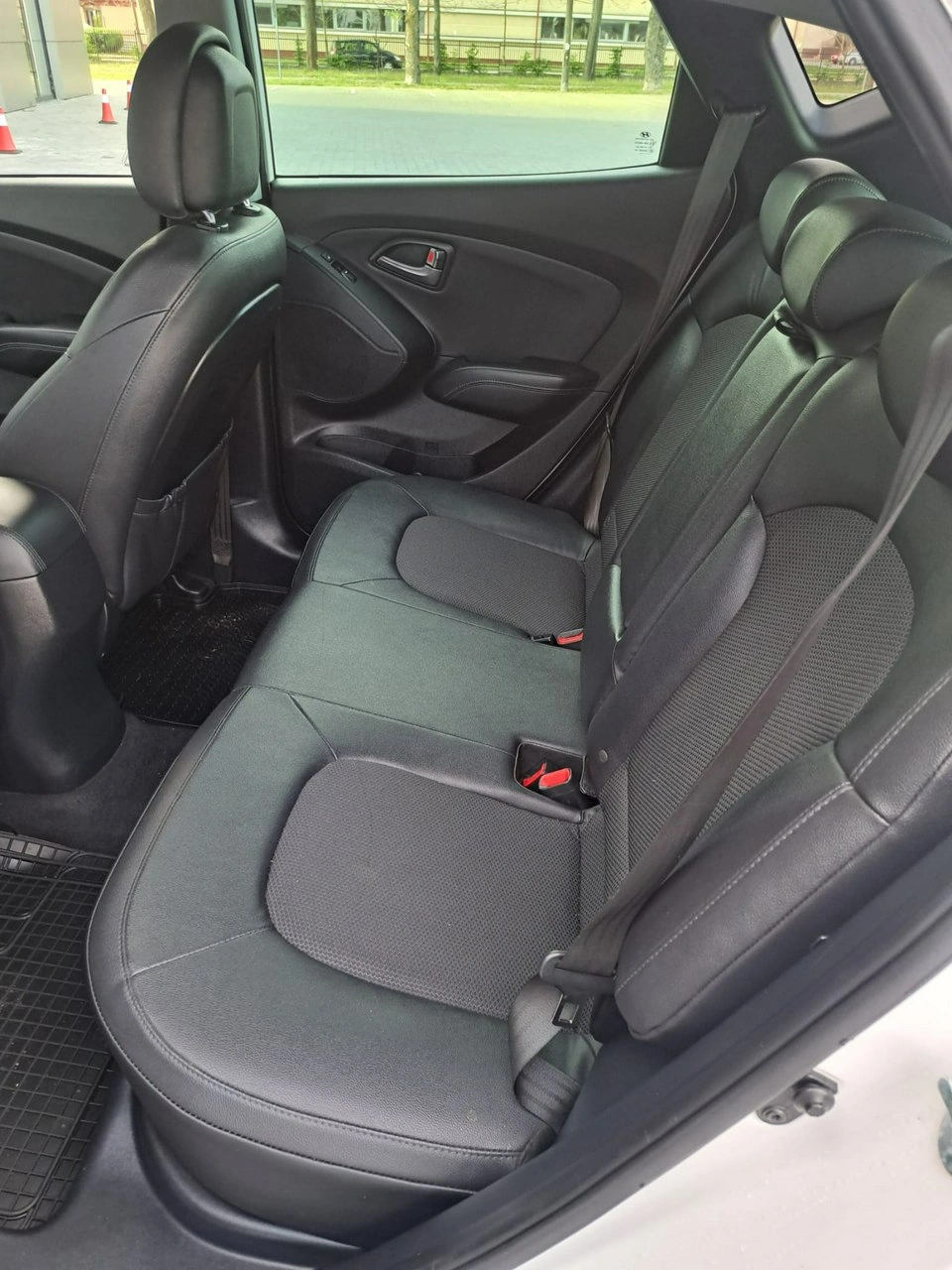 Hyundai ix35 - Zdjęcie 19
