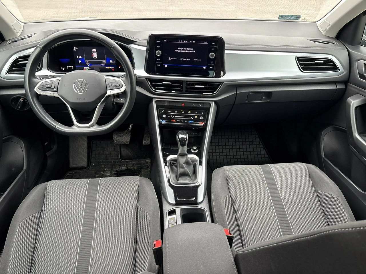 Volkswagen T-Roc - Zdjęcie 12