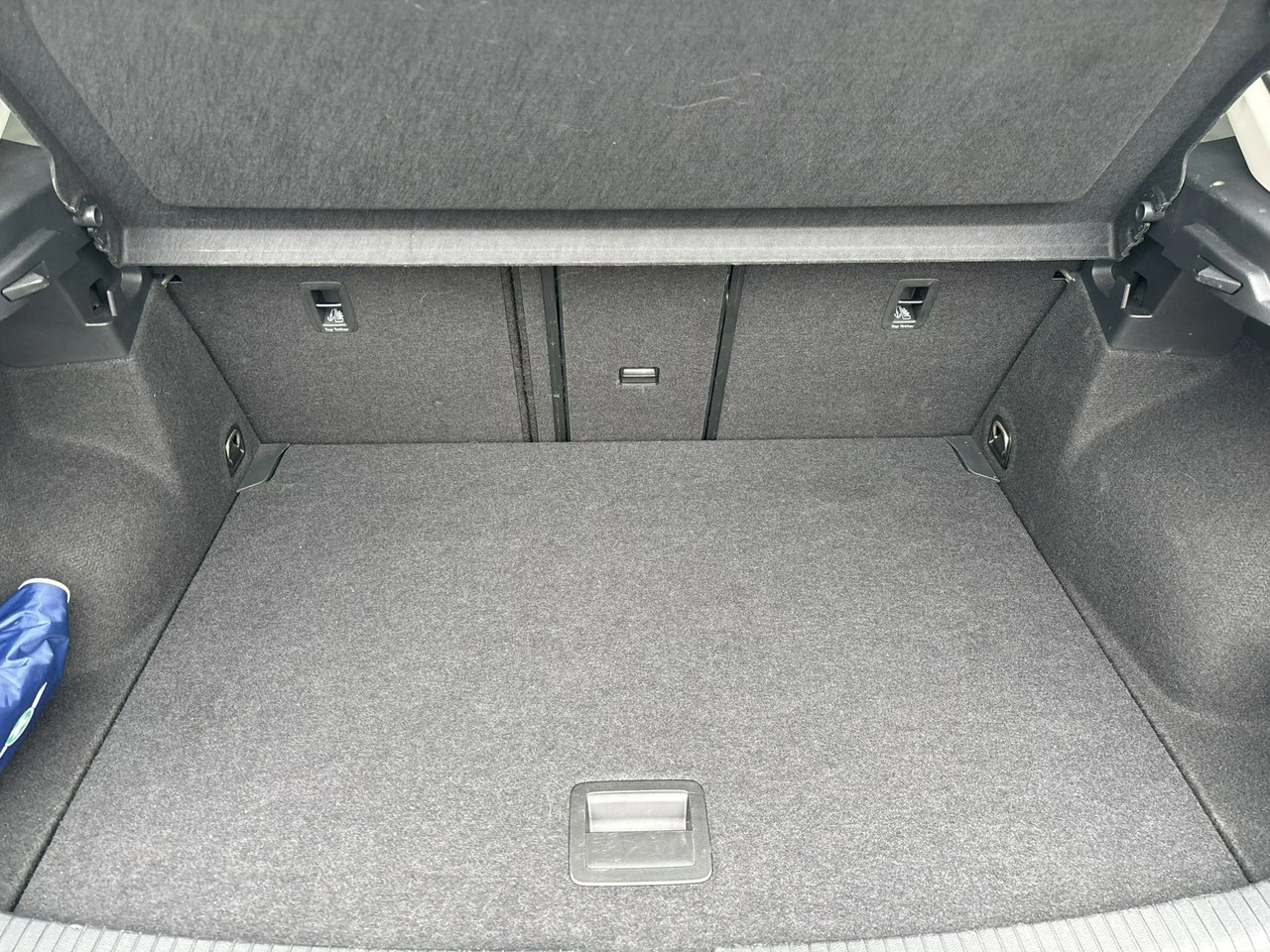 Volkswagen T-Roc - Zdjęcie 13