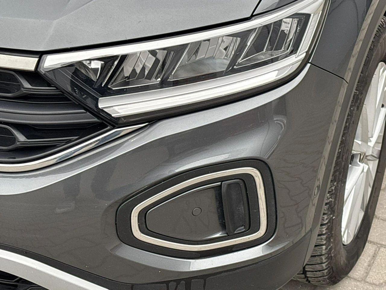 Volkswagen T-Roc - Zdjęcie 8