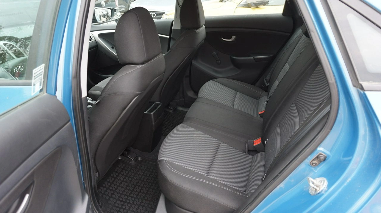 Hyundai i30 - Zdjęcie 8