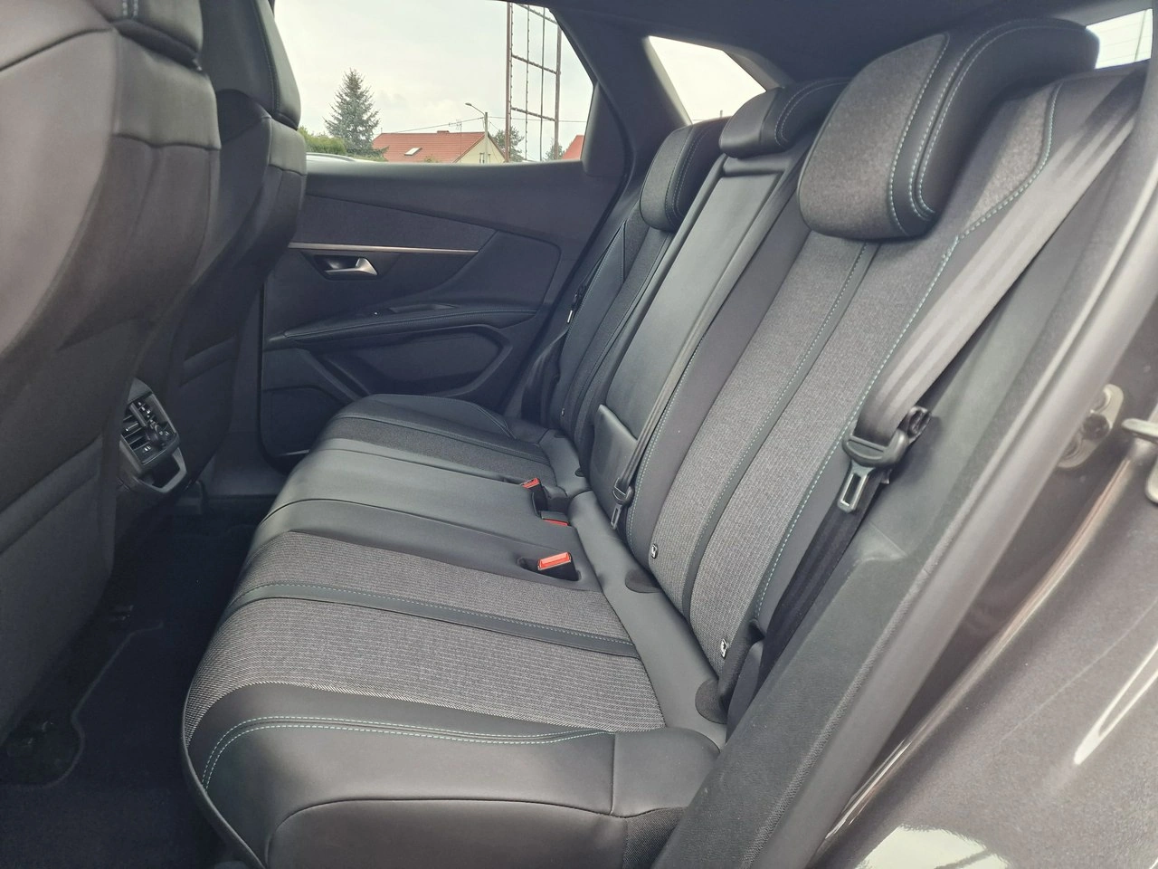 Peugeot 3008 - Zdjęcie 19