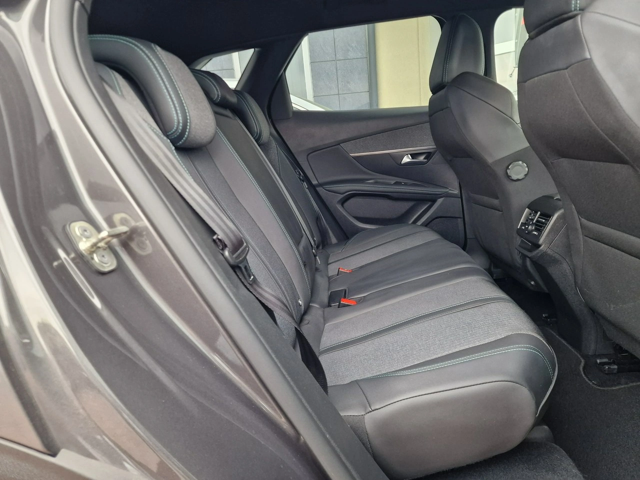 Peugeot 3008 - Zdjęcie 21