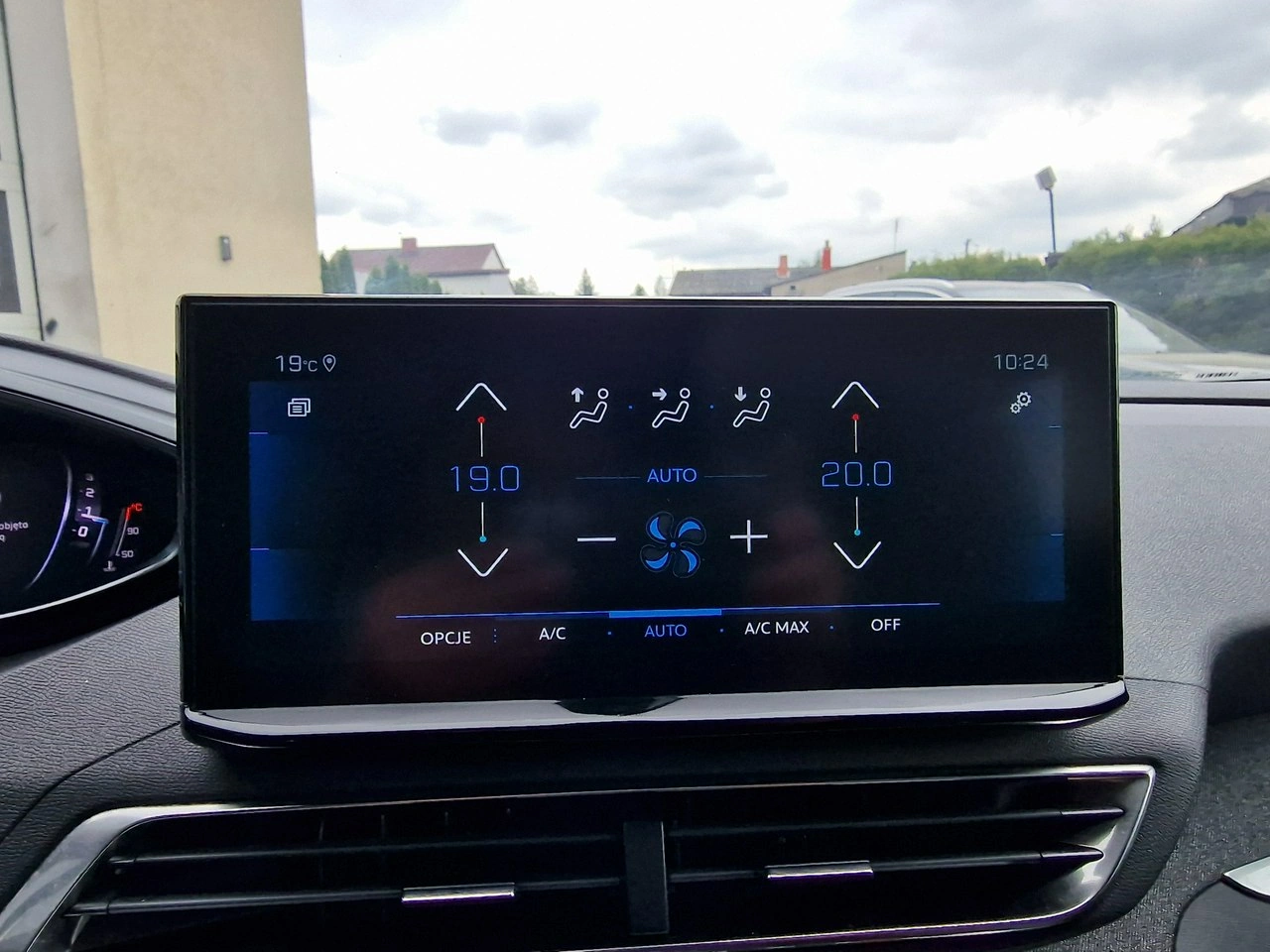 Peugeot 3008 - Zdjęcie 27