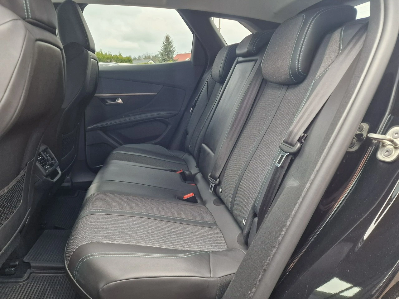 Peugeot 3008 - Zdjęcie 21