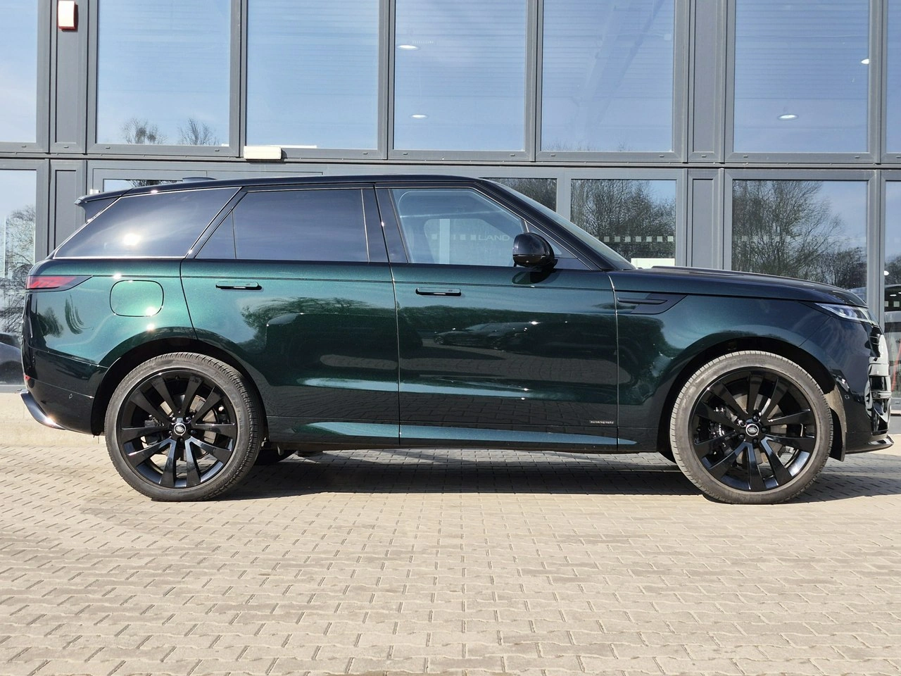 Land Rover Range Rover Sport - Zdjęcie 4