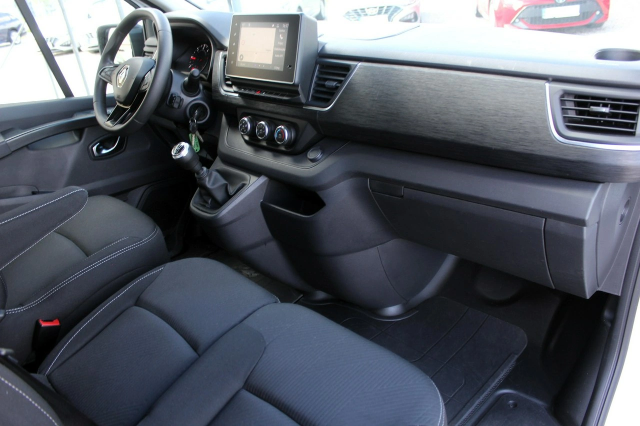 Renault Trafic - Zdjęcie 10