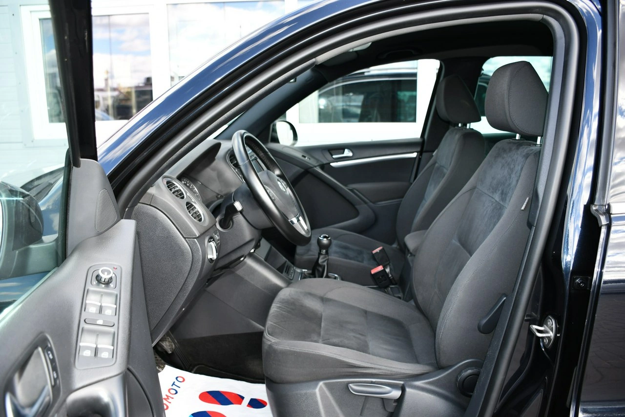 Volkswagen Tiguan - Zdjęcie 16