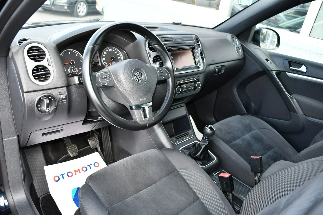 Volkswagen Tiguan - Zdjęcie 18