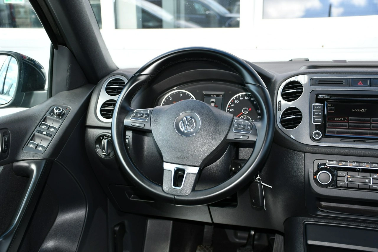 Volkswagen Tiguan - Zdjęcie 20
