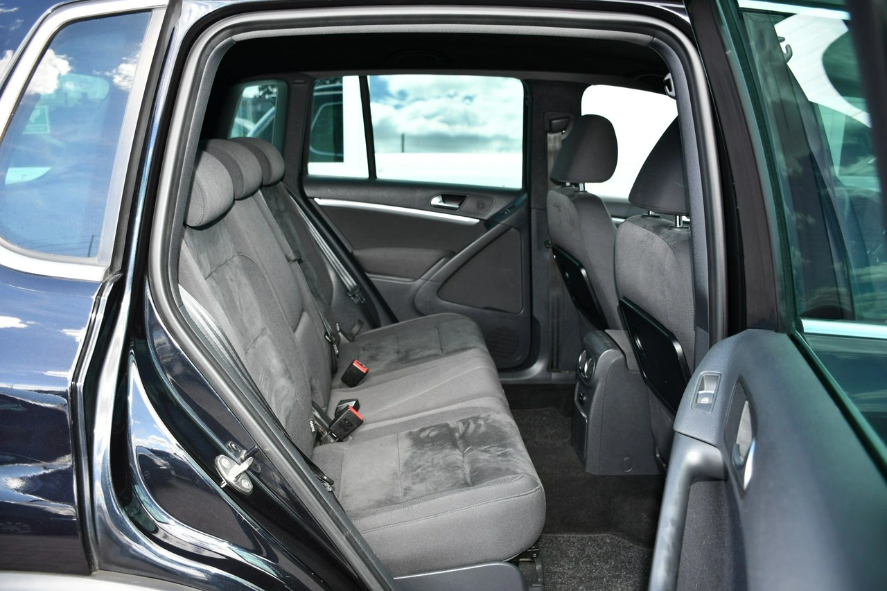 Volkswagen Tiguan - Zdjęcie 27