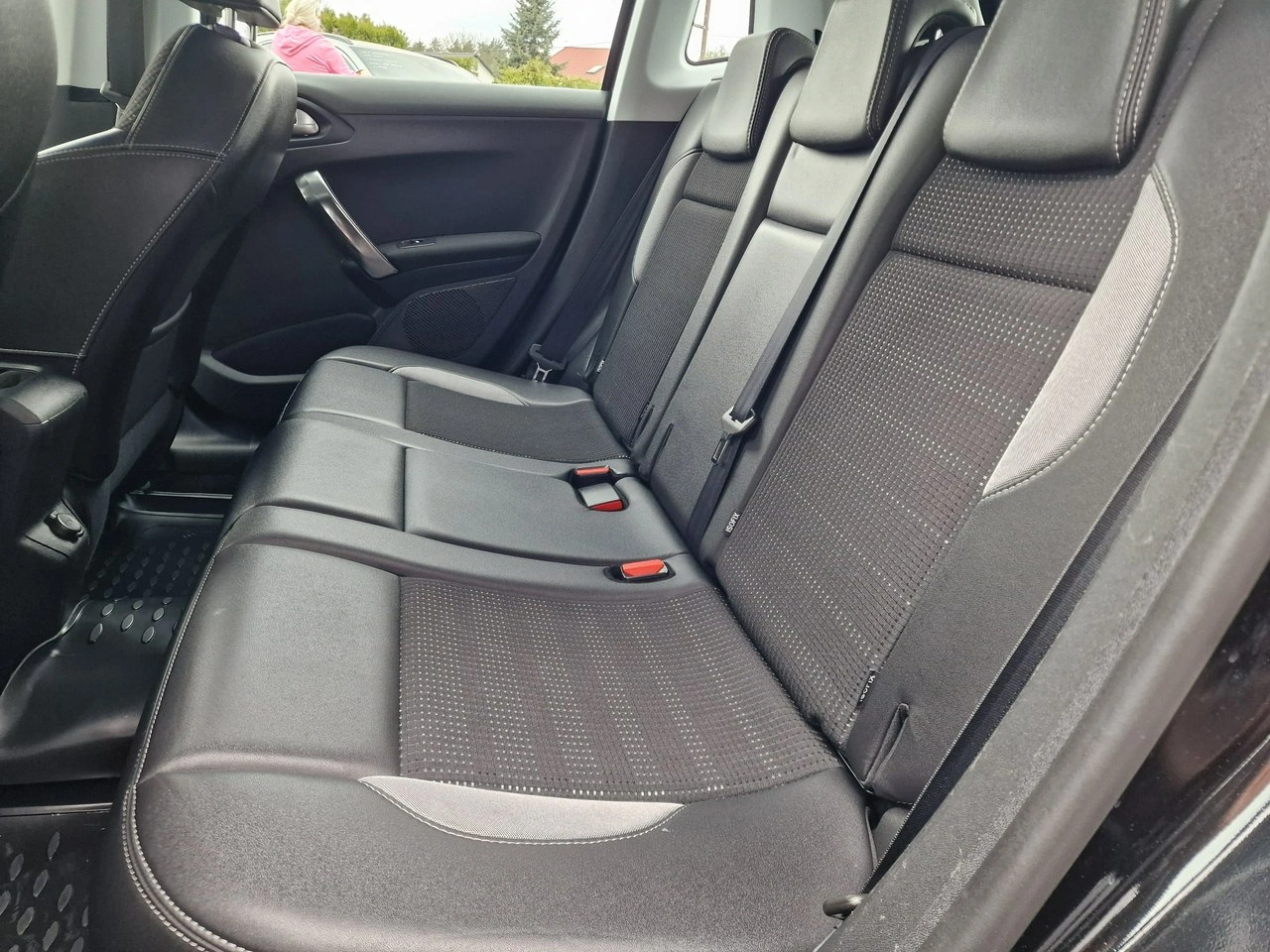 Peugeot 2008 - Zdjęcie 21