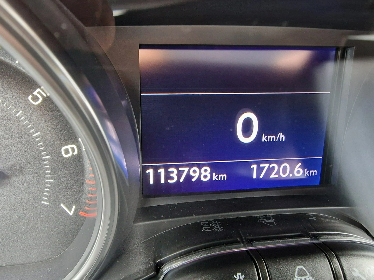 Peugeot 2008 - Zdjęcie 36