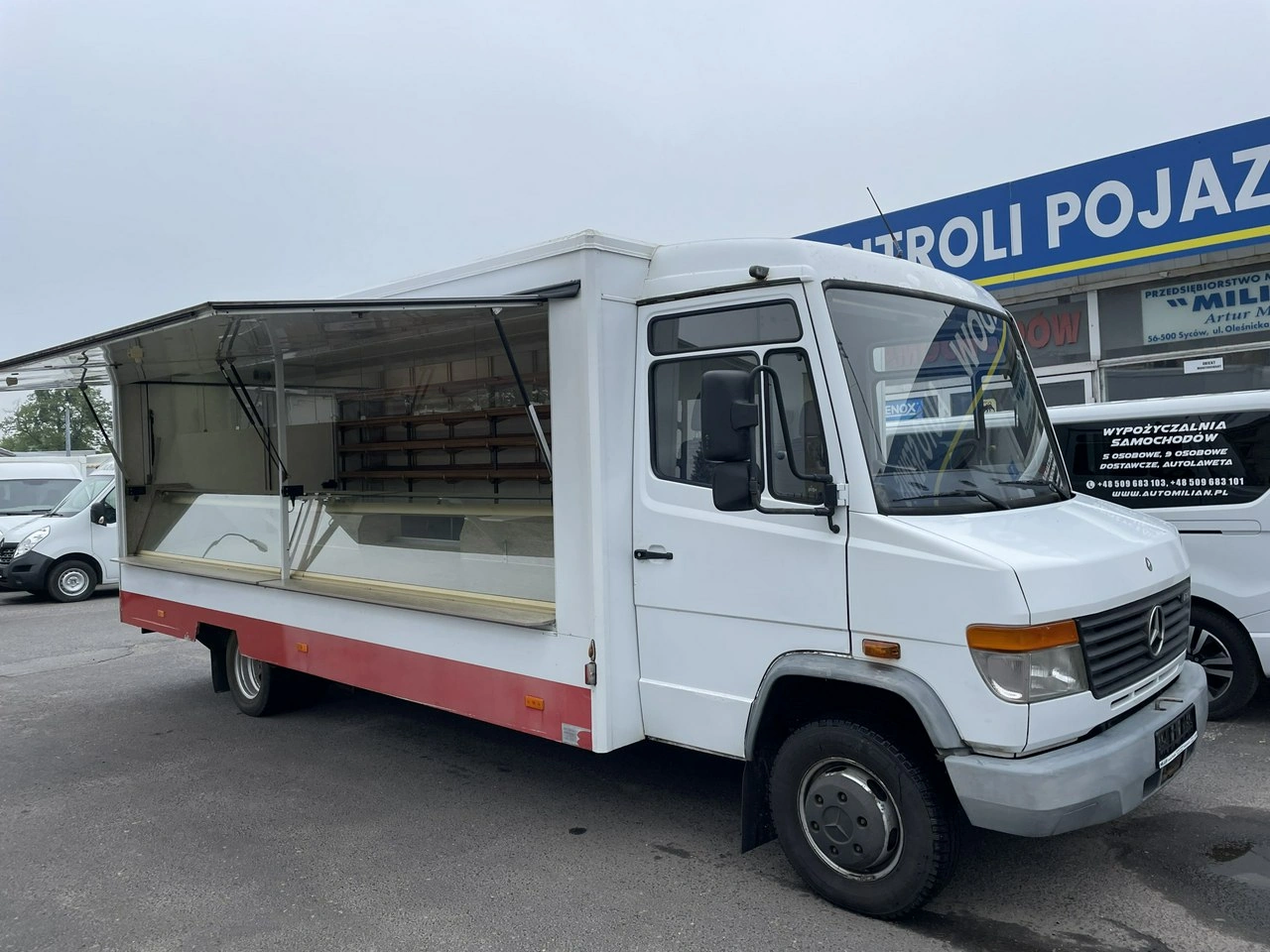 Mercedes inny - Główne zdjęcie