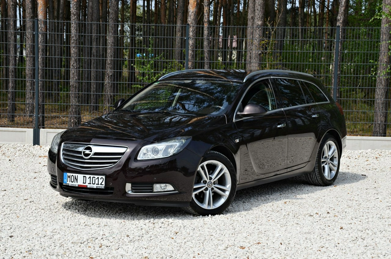Opel Insignia Sports Tourer - Zdjęcie 1