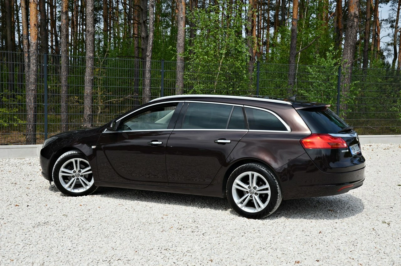 Opel Insignia Sports Tourer - Zdjęcie 20