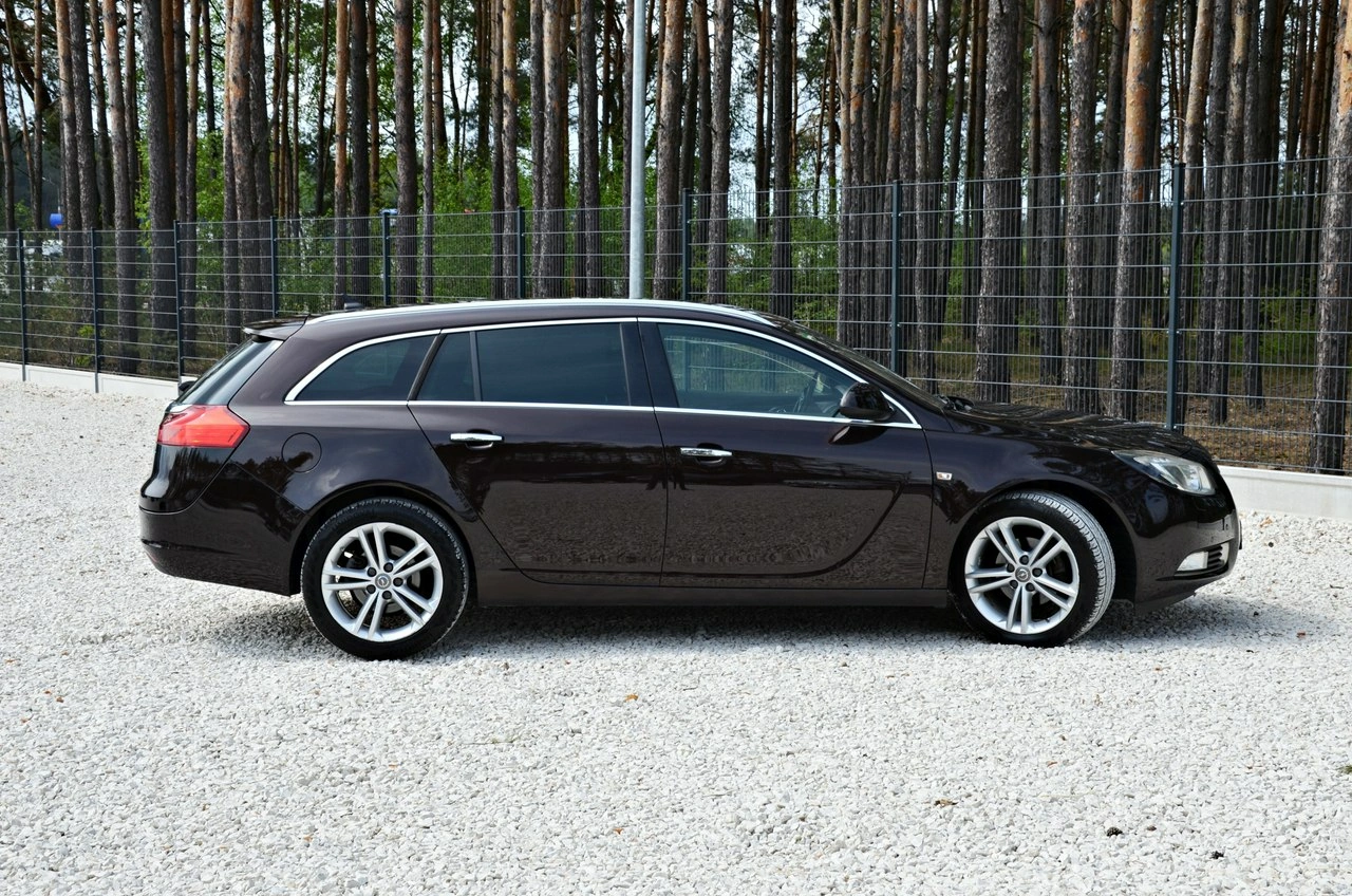 Opel Insignia Sports Tourer - Zdjęcie 26