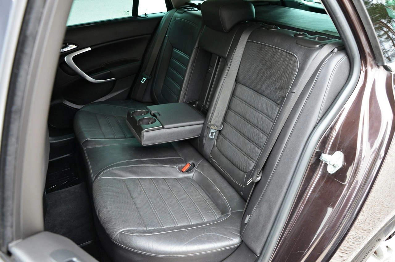 Opel Insignia Sports Tourer - Zdjęcie 31