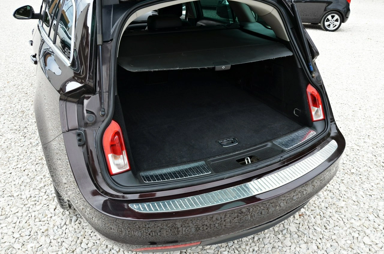 Opel Insignia Sports Tourer - Zdjęcie 32
