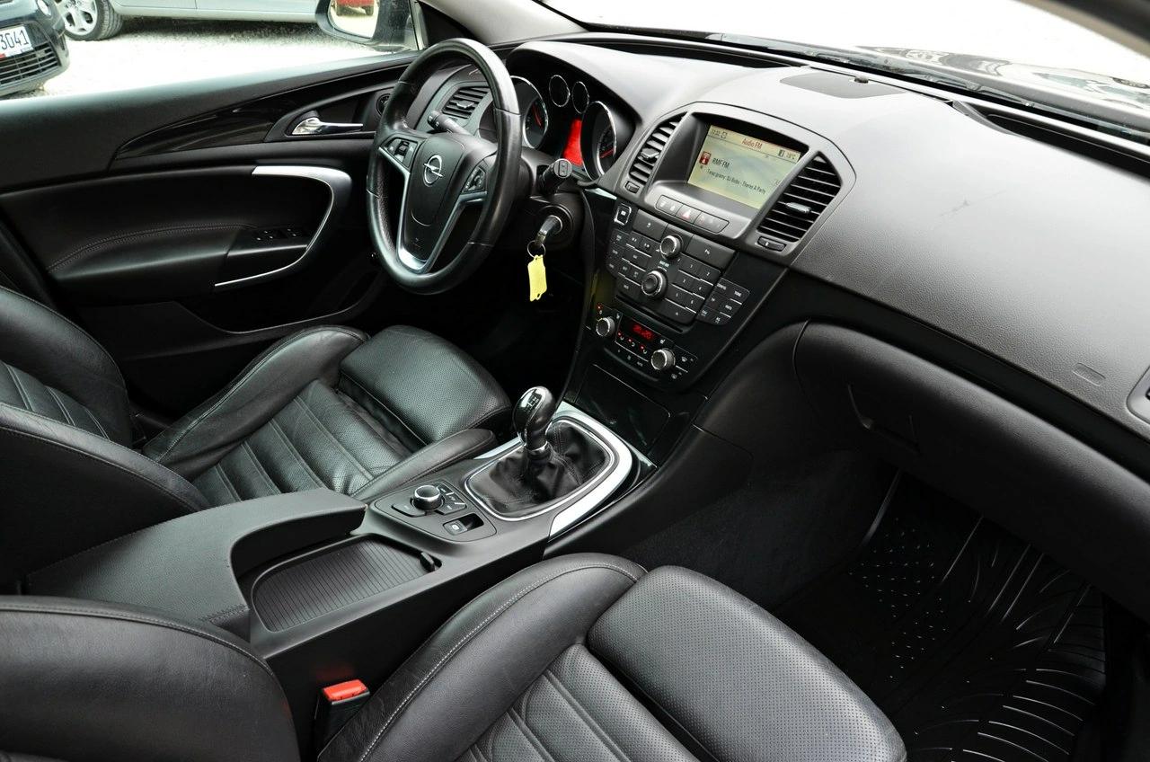 Opel Insignia Sports Tourer - Zdjęcie 36