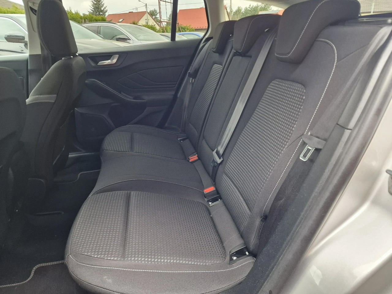 Ford Focus - Zdjęcie 20