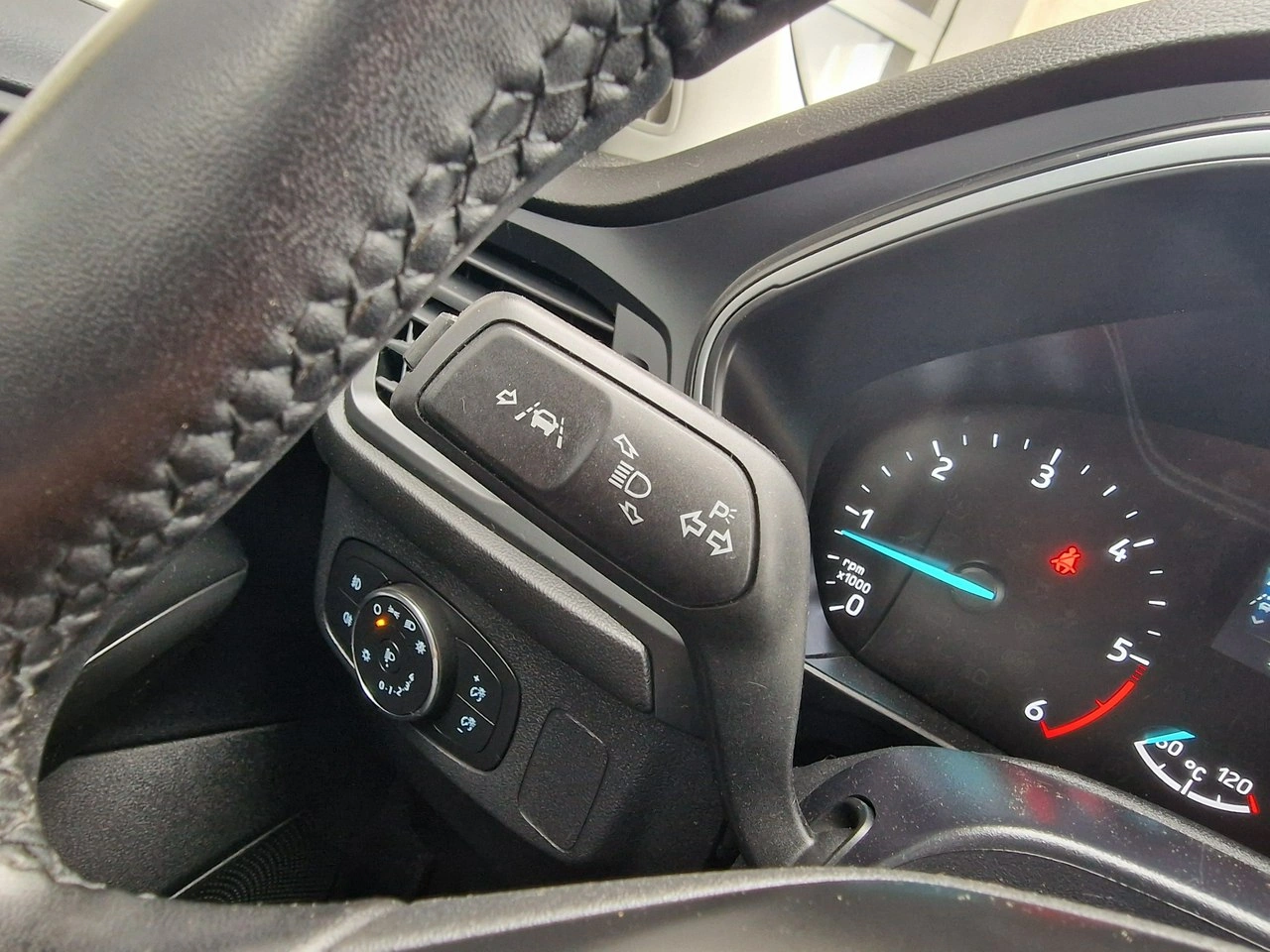 Ford Focus - Zdjęcie 36