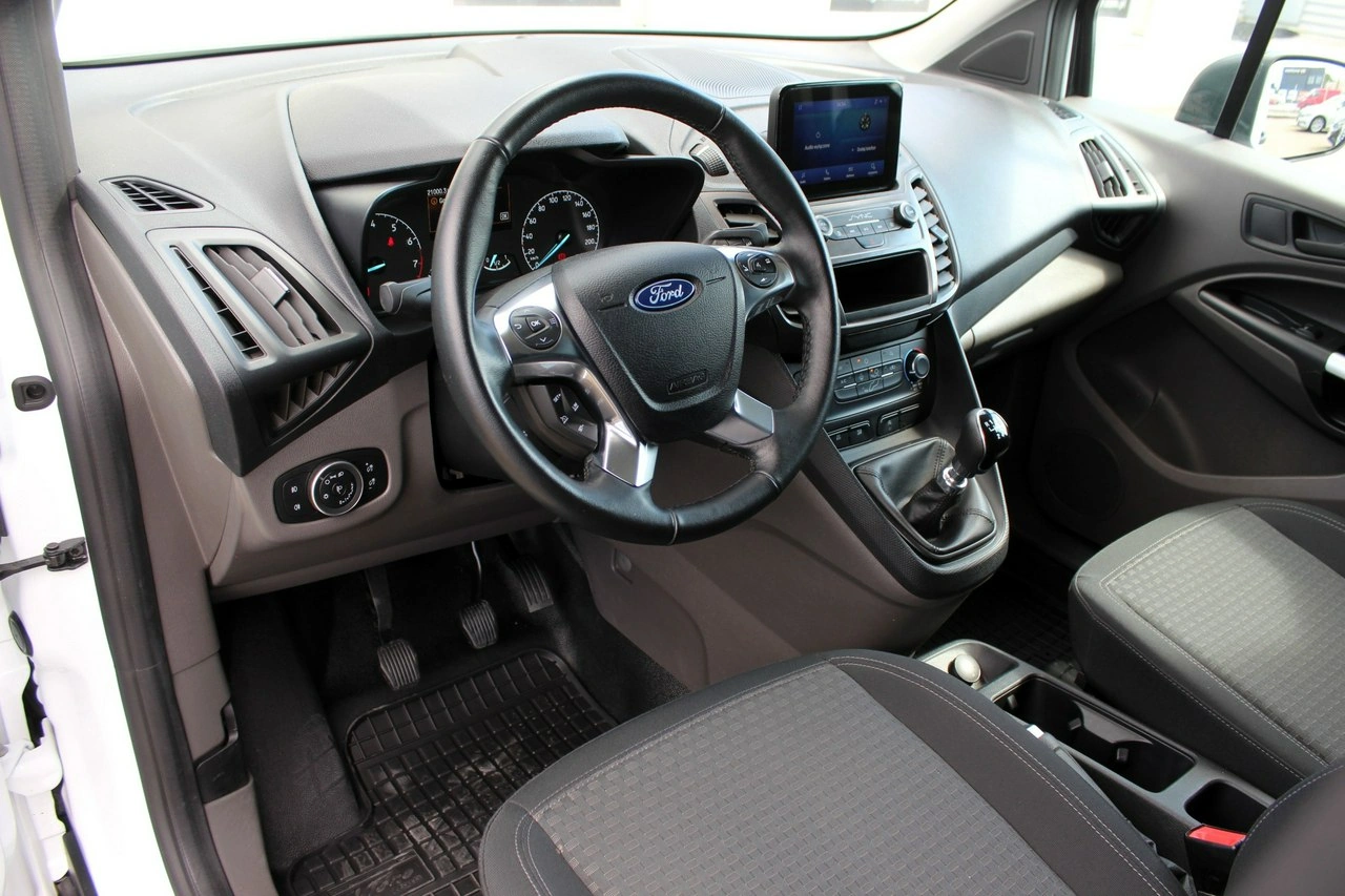 Ford Transit Connect - Zdjęcie 10