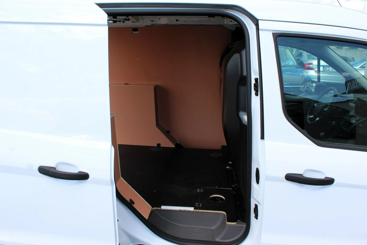 Ford Transit Connect - Zdjęcie 8
