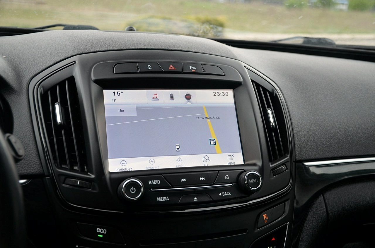 Opel Insignia Sports Tourer - Zdjęcie 24
