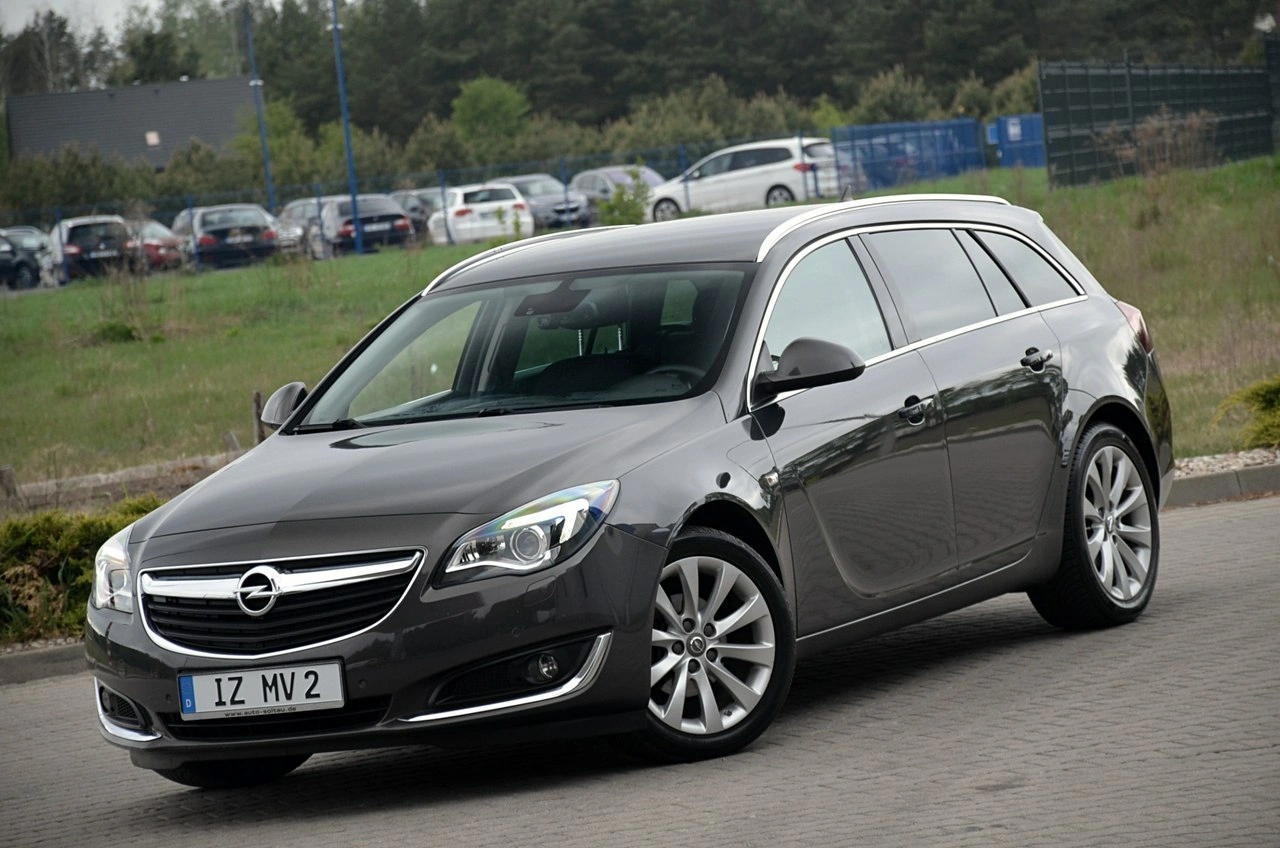 Opel Insignia Sports Tourer - Zdjęcie 4