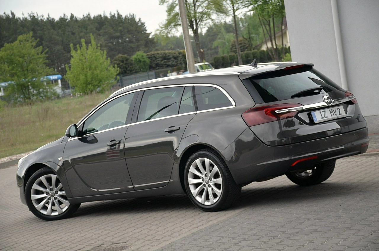 Opel Insignia Sports Tourer - Zdjęcie 7