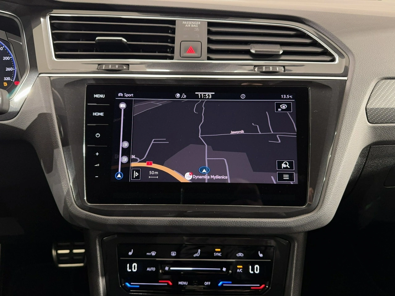 Volkswagen Tiguan - Zdjęcie 25
