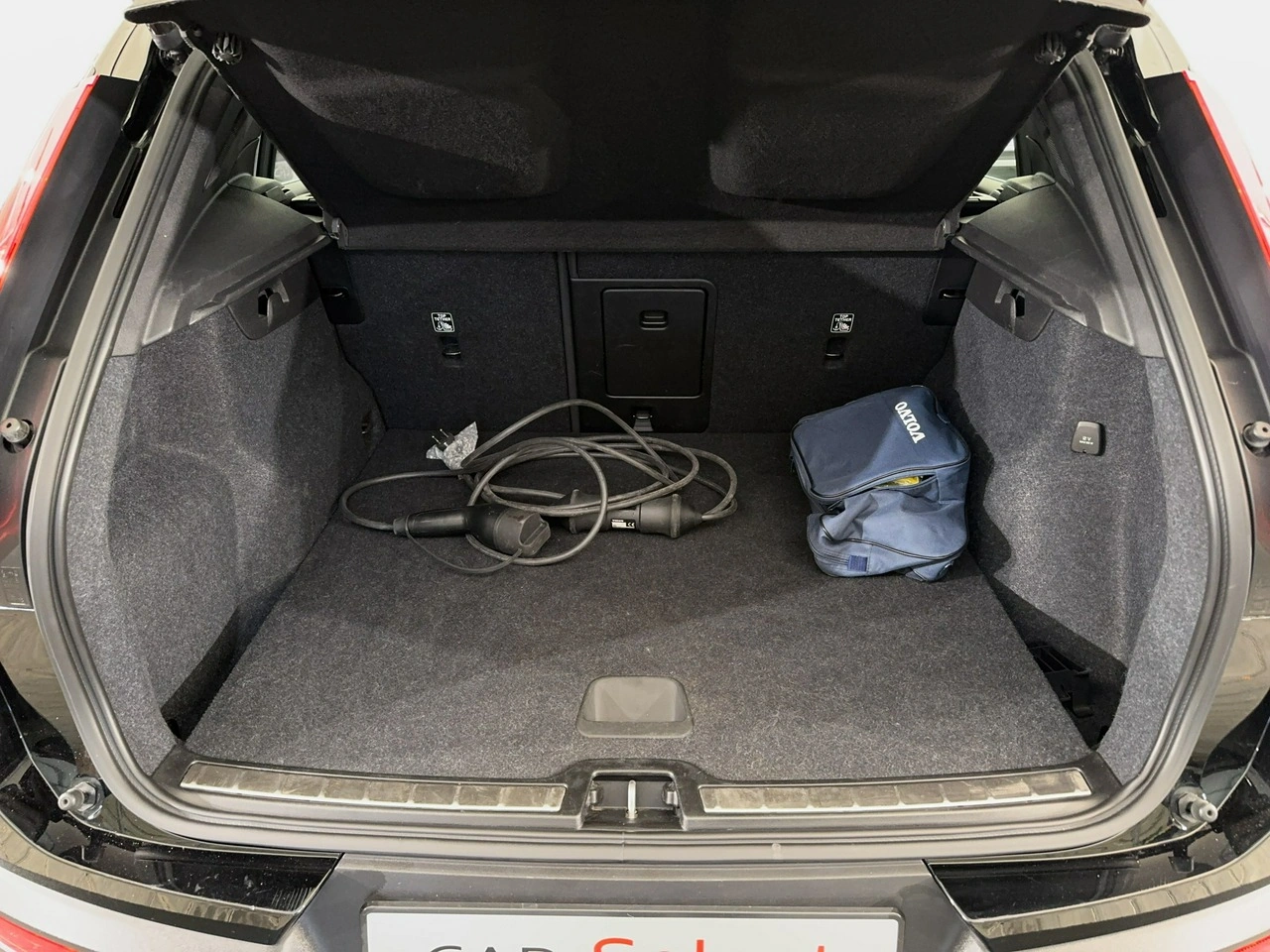 Volvo XC 40 - Zdjęcie 14