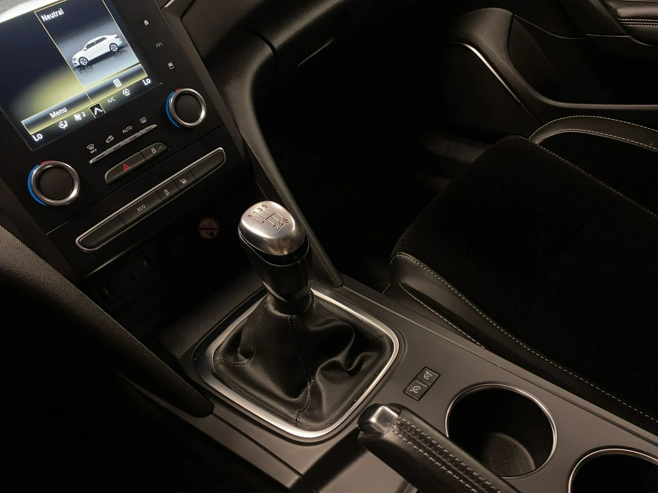 Renault Megane - Zdjęcie 33