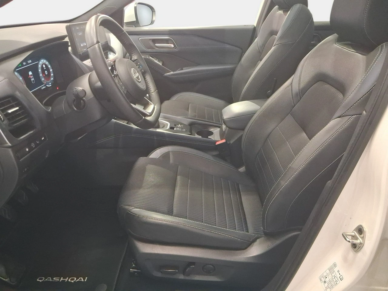 Nissan Qashqai - Zdjęcie 8