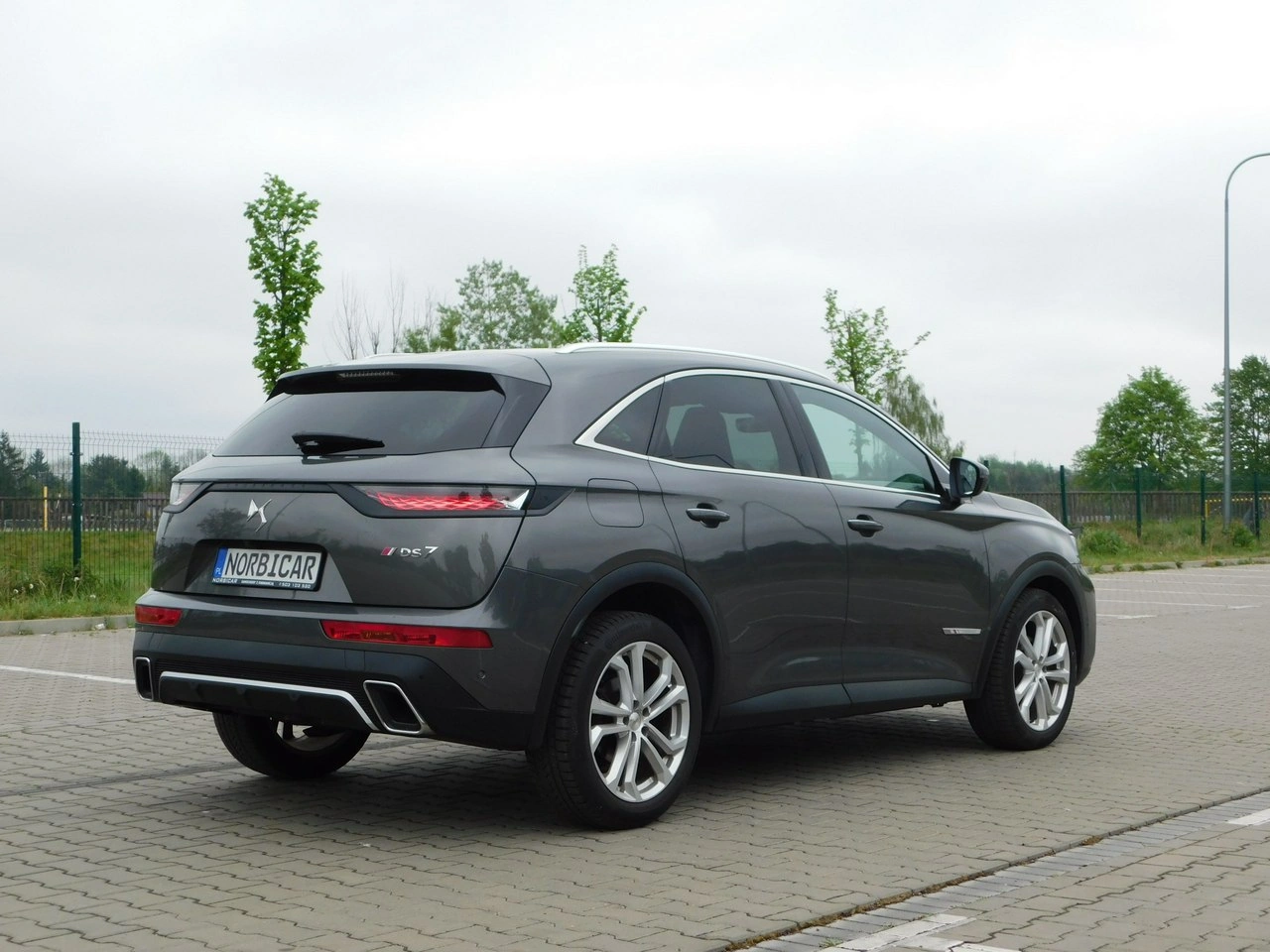 DS Automobiles DS 7 Crossback - Zdjęcie 4