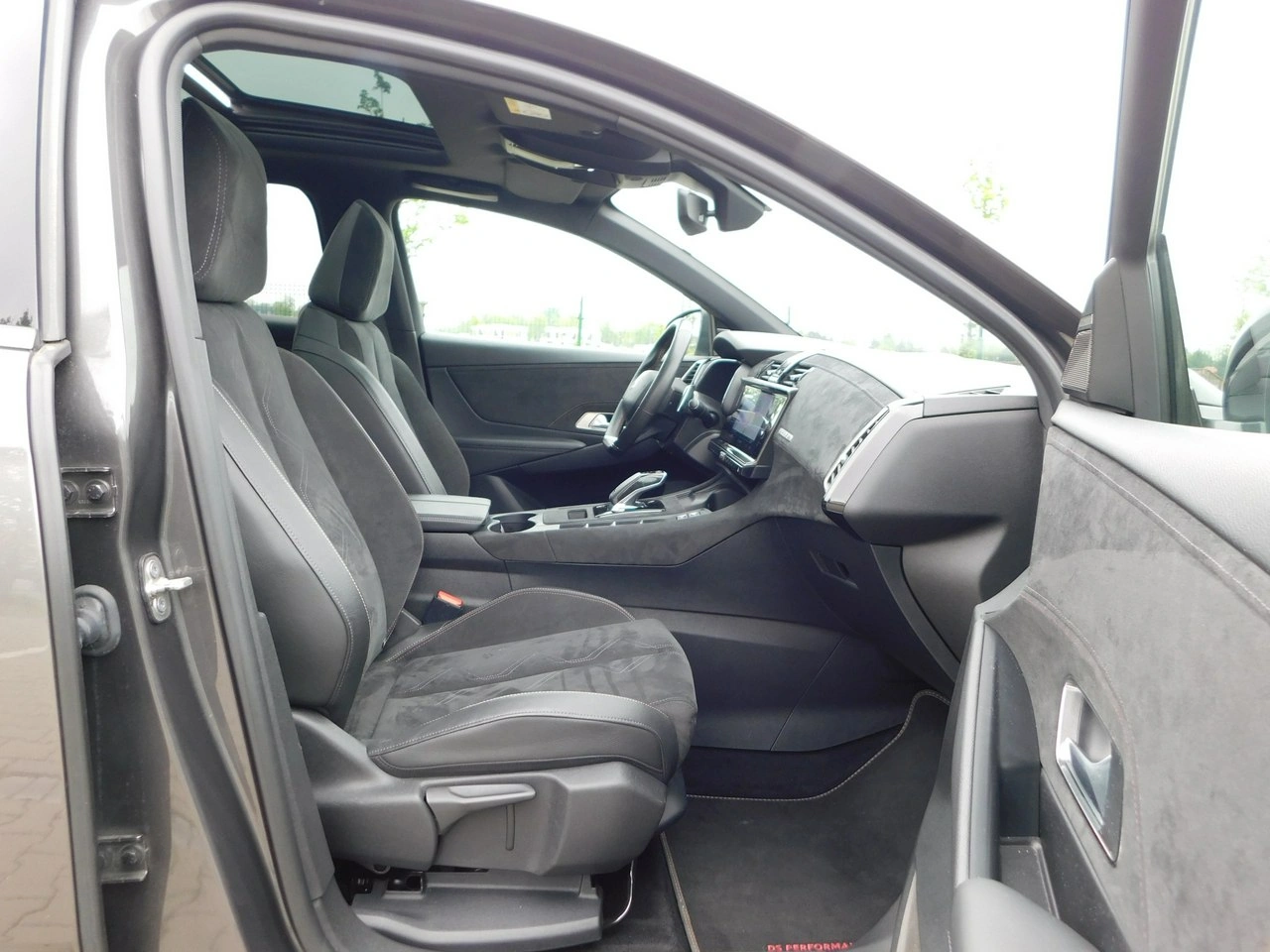 DS Automobiles DS 7 Crossback - Zdjęcie 8
