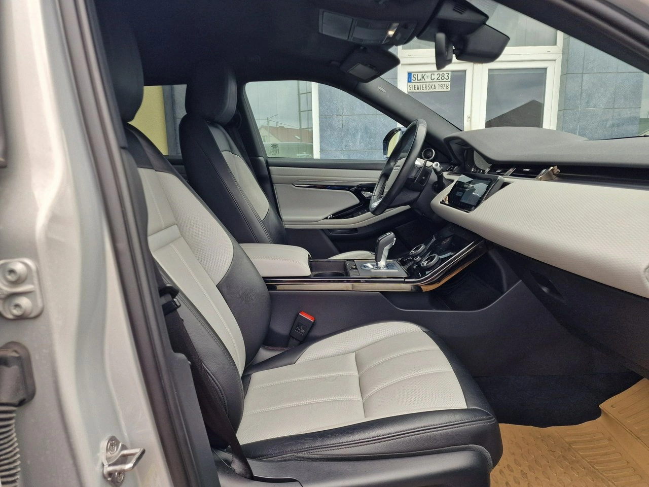 Land Rover Range Rover Evoque - Zdjęcie 21