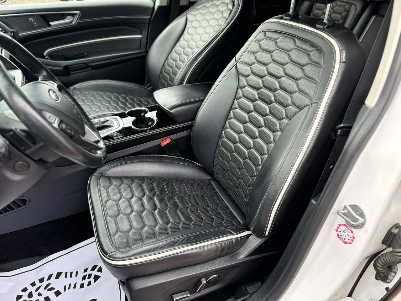 Ford Edge - Zdjęcie 15