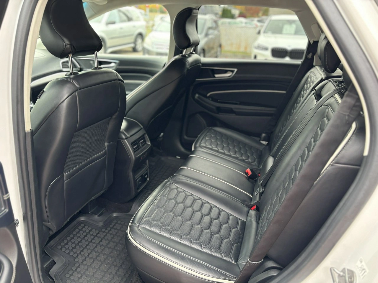 Ford Edge - Zdjęcie 21