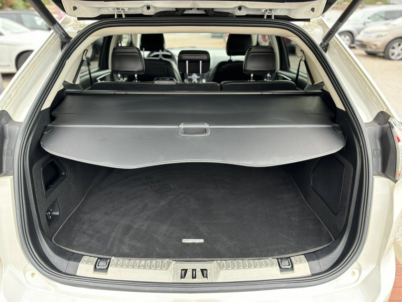 Ford Edge - Zdjęcie 26