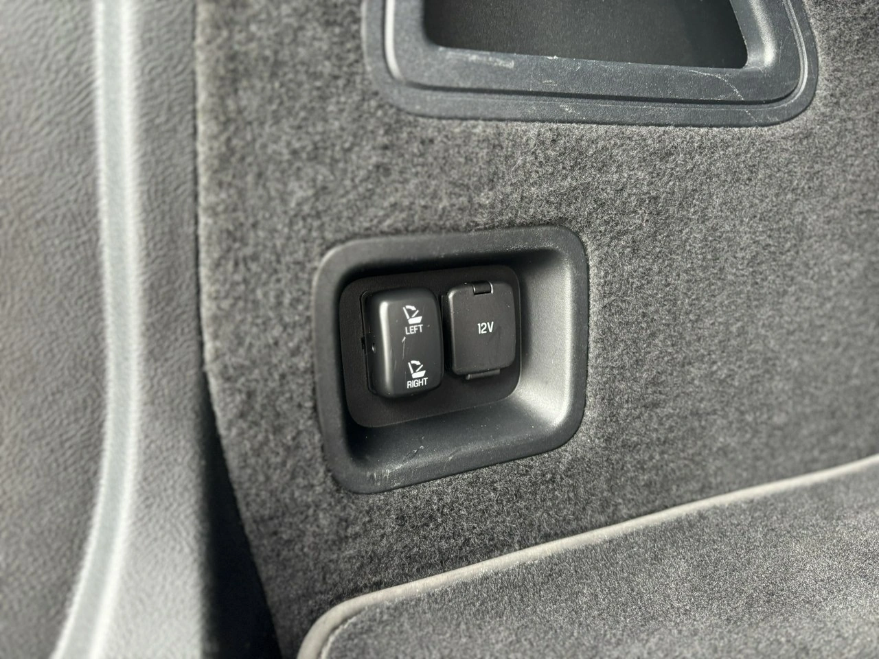 Ford Edge - Zdjęcie 28