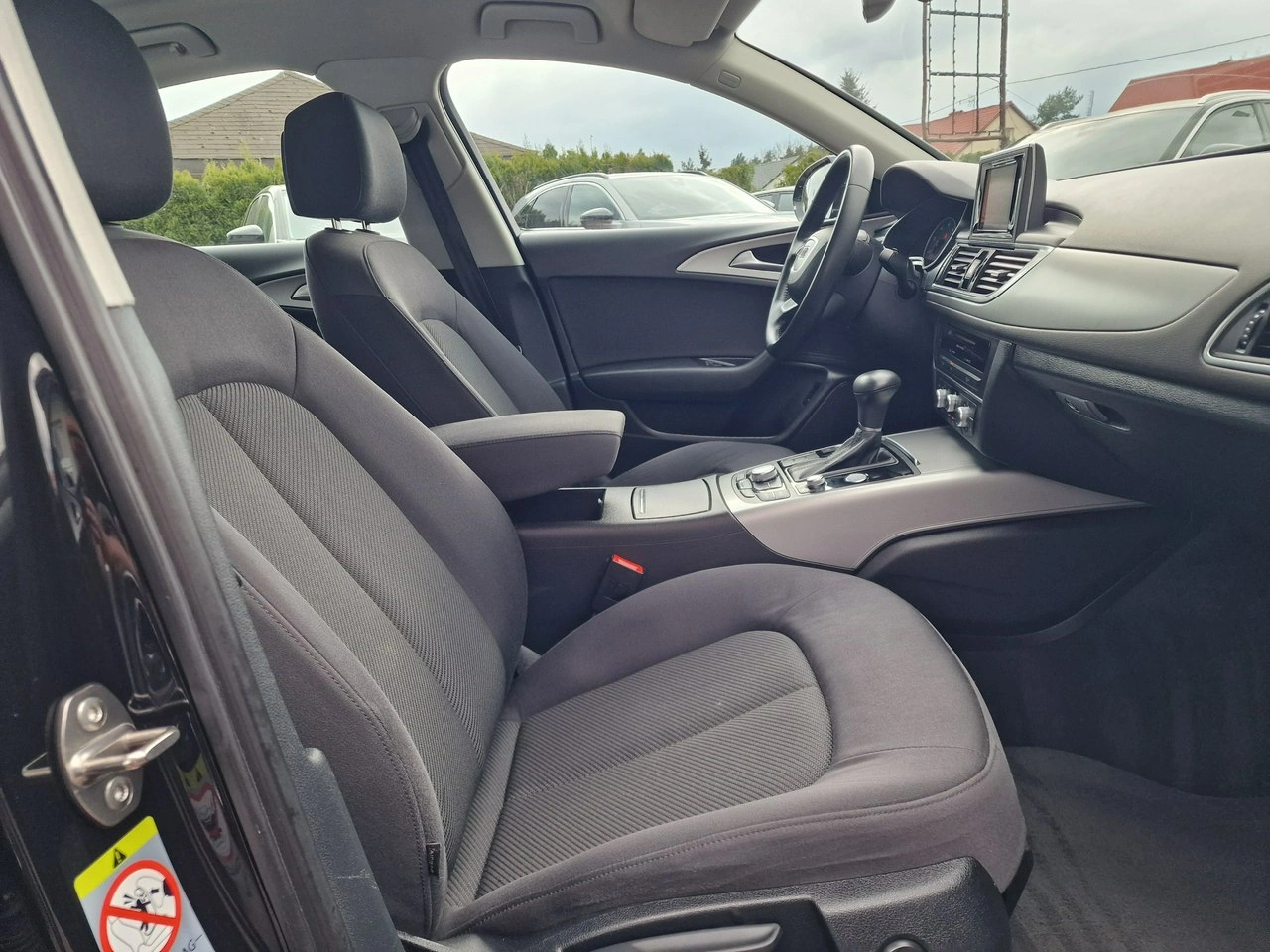 Audi A6 - Zdjęcie 25